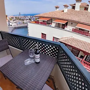 Precioso Vista Al Muelle Con Piscina Puerto de la Cruz (Tenerife)